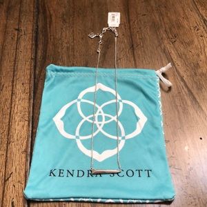 Kendra Scott Elliot Necklace